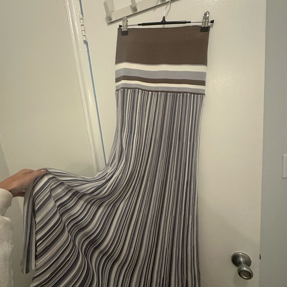 Faithfull the Brand Striped A-Line Skirt - Blue, White, Brown - Picture 4 of 7